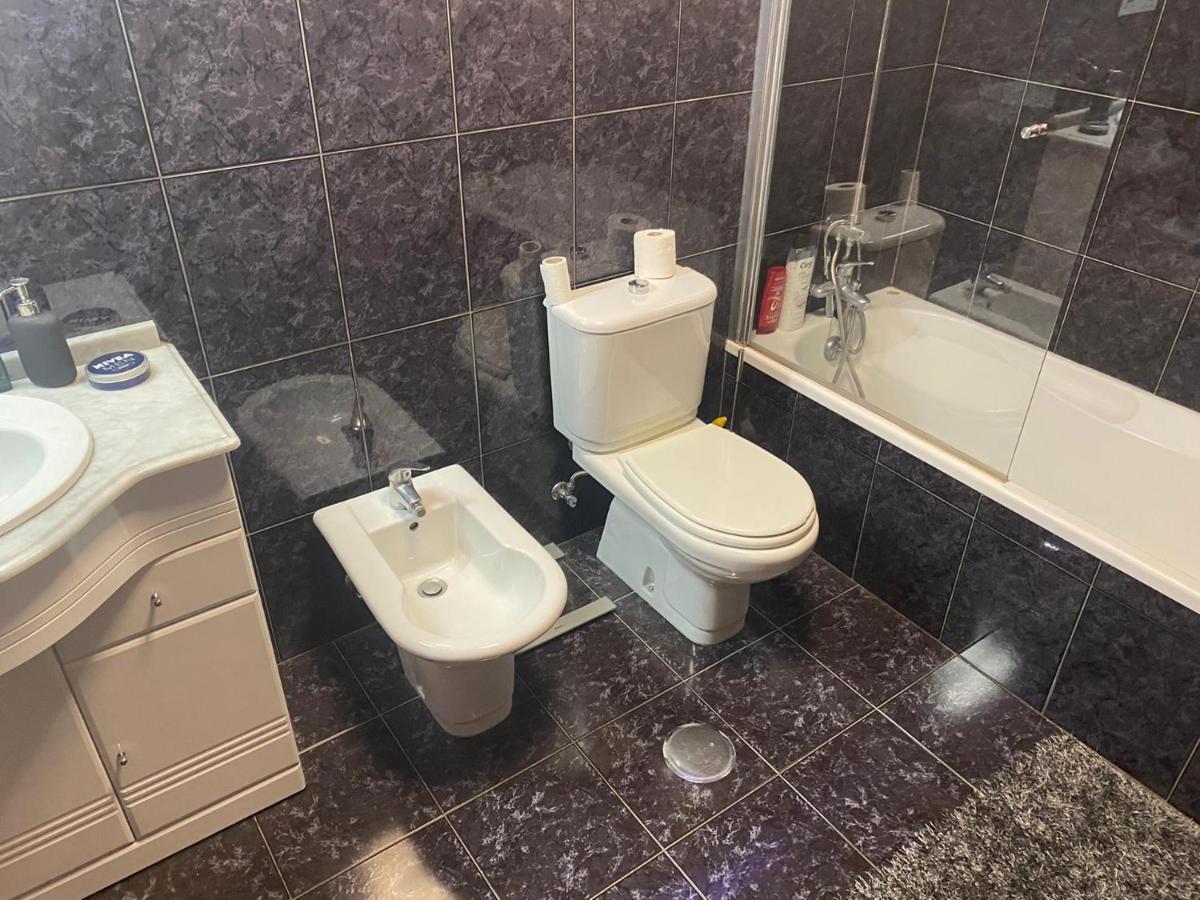 Apartamento Lena ヴィラ・ノヴァ・デ・ガイア エクステリア 写真