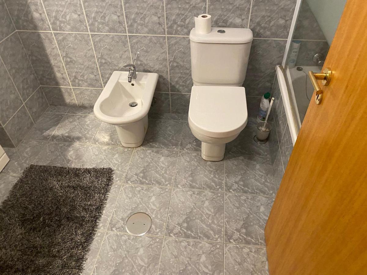 Apartamento Lena ヴィラ・ノヴァ・デ・ガイア エクステリア 写真